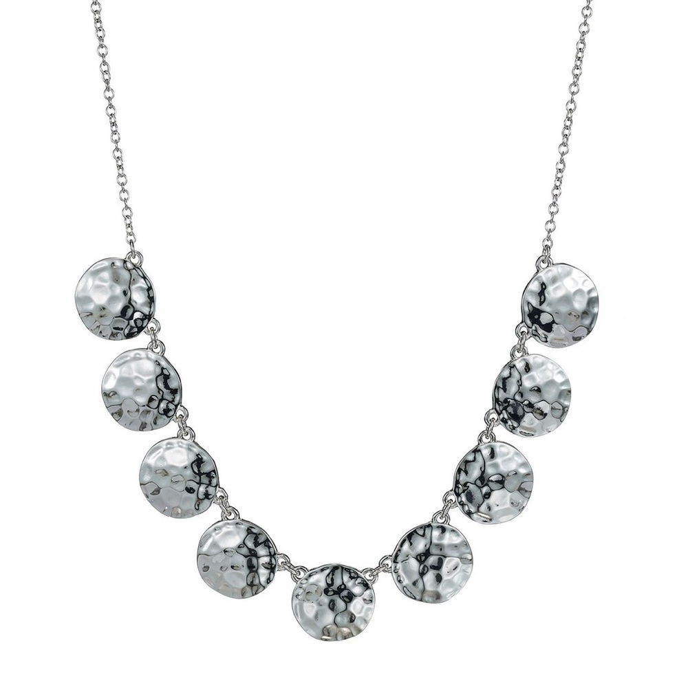 NWT, Universal Silver-tone Hammered Metals Statement Necklace, Avon.